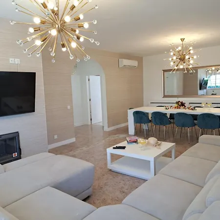 Lima By Interhome